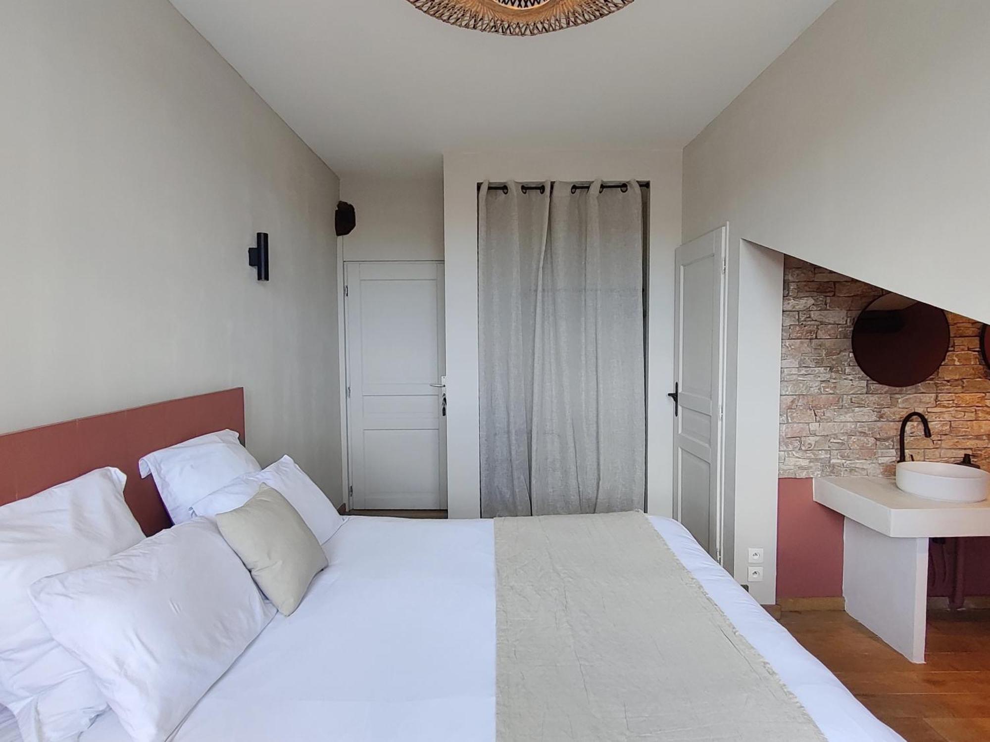 Chambres D'Hotes - Bed And Breakfast Les Palmiers Mèze Camera foto